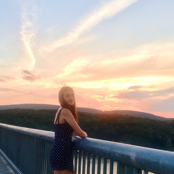 Meet your Posher, Bella - Picture 3 of 3